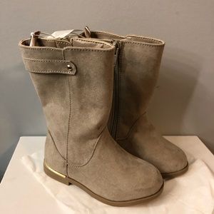 Old Navy Suede Grey Boots with Gold Trim. Size 6.